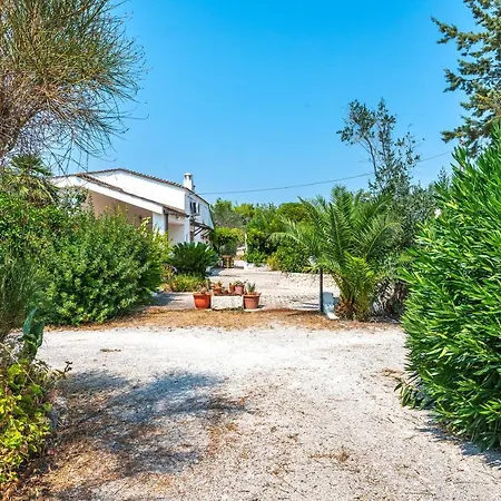 Villa Carbone Oria - Happy *